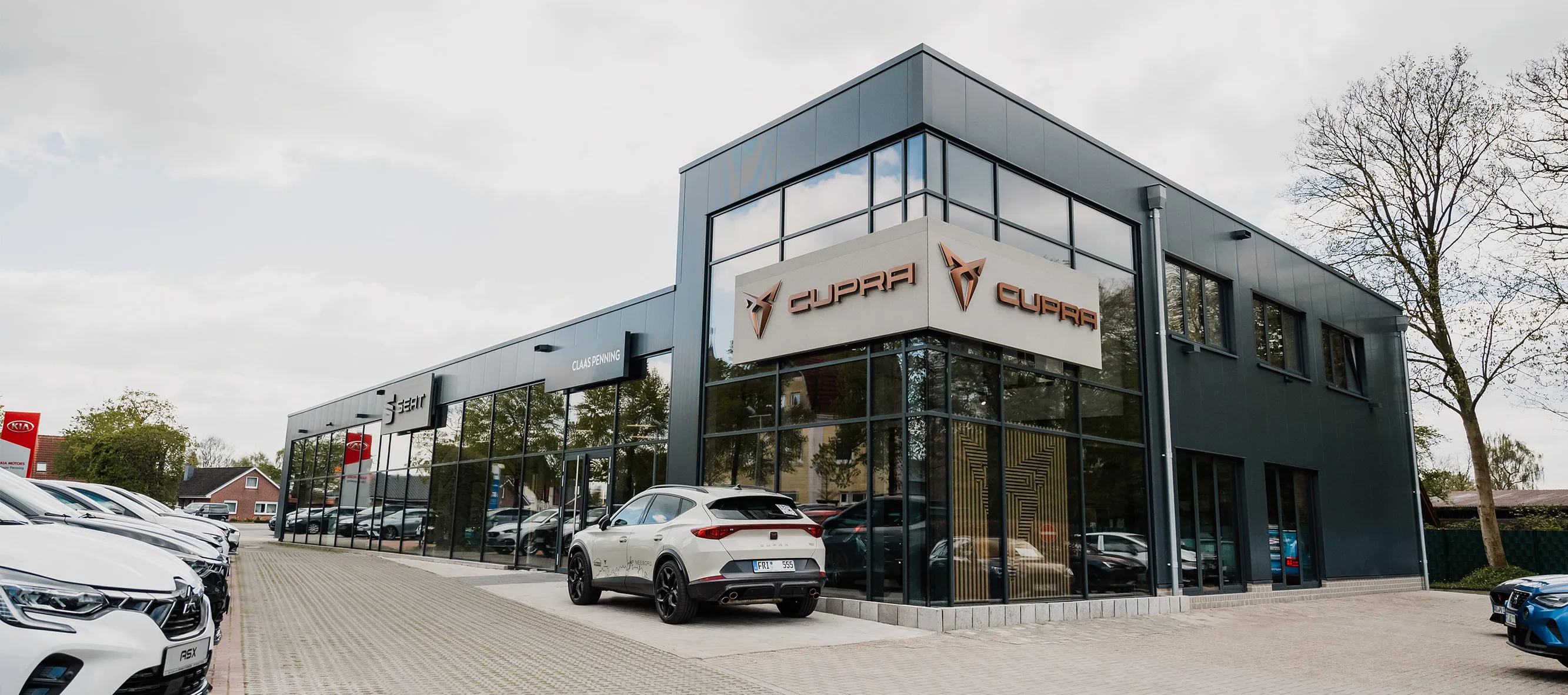 Cupra-Haus-front