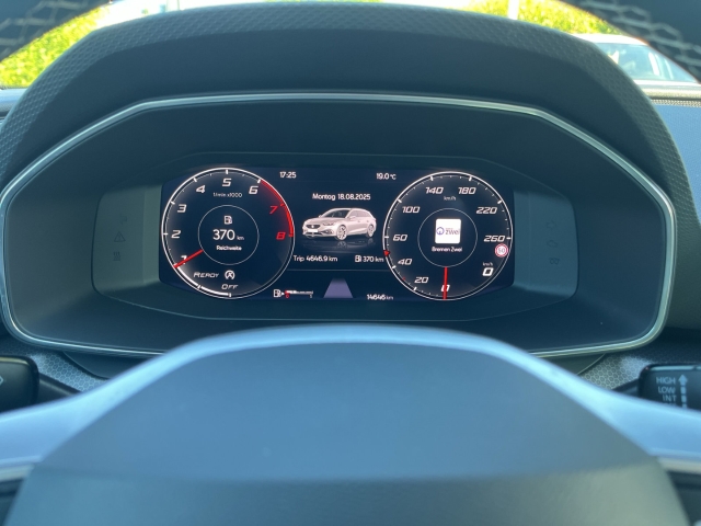 Leon ST Style 1.0 TSI Full-Link ACC NAVI KLIMA LED ISOFIX