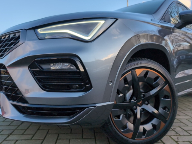 Ateca VZ / UPE: 61.950,-  / 2.0 TSI DSG 4DRIVE BUSINESSPAK. AHK ACC LED BEATS