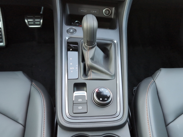 Ateca VZ / UPE: 61.950,-  / 2.0 TSI DSG 4DRIVE BUSINESSPAK. AHK ACC LED BEATS