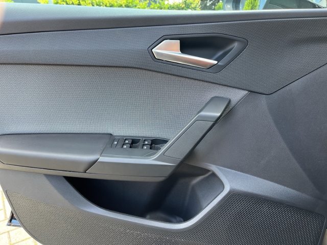 Leon ST Style 1.5 TSI Appl CarPlay LED PDC ACC BT SHZ KAMERA