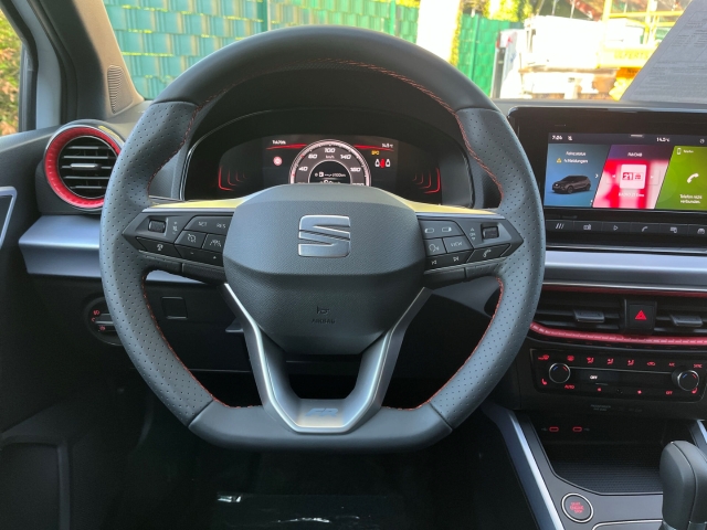 Arona FR / UPE: 36.460,- / 1.0 TSI DSG ACC LED WINTER-PAK.