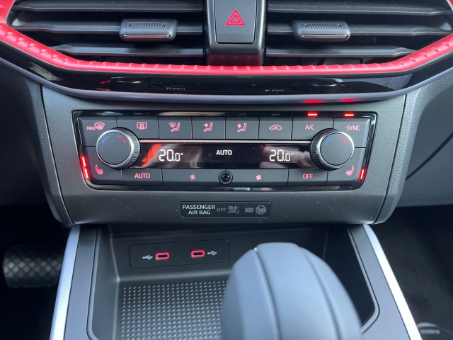 Arona FR / UPE: 36.460,- / 1.0 TSI DSG ACC LED WINTER-PAK.