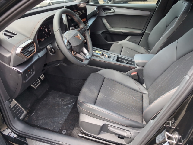 Leon ST / UPE: 50.855,-  / 2.0 TDI DSG BUSINESS PAKET PLUS AHK