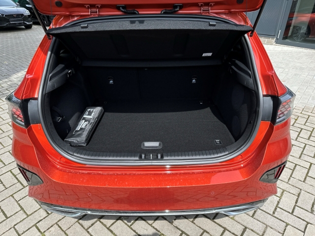 Cee'd 1.5T / UPE: 35.950,-  / GT-LINE ACC JBL BT NAVI PDC LED
