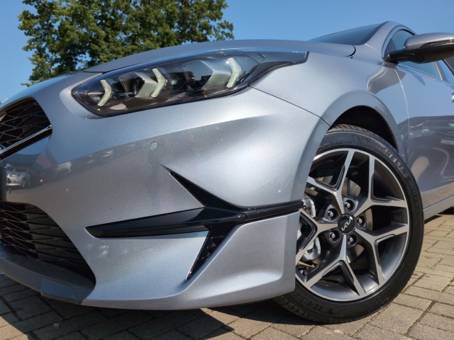 Cee'd SW 1.0T DCT7 / UPE: 35.040,-  / ULTIMATE EDIT. STYLE JBL AHK