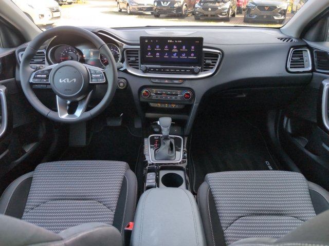 Cee'd SW 1.0T DCT7 / UPE: 35.040,-  / ULTIMATE EDIT. STYLE JBL AHK