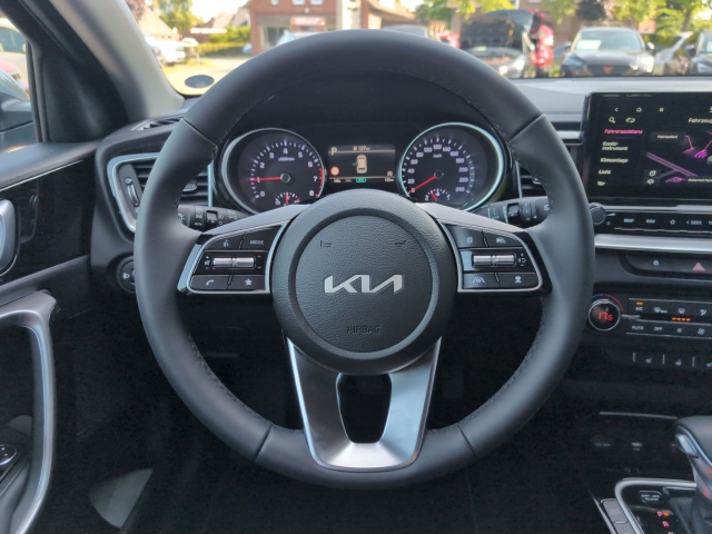 Cee'd SW 1.0T DCT7 / UPE: 35.040,-  / ULTIMATE EDIT. STYLE JBL AHK