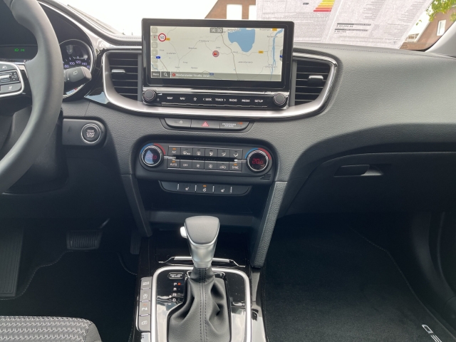 Cee'd SW 1.0T DCT7 / UPE: 34.350,-  / ULTIMATE EDIT. STYLE JBL AHK