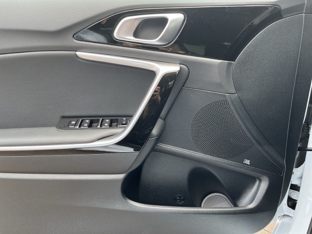 Cee'd SW 1.0T DCT7 / UPE: 34.350,-  / ULTIMATE EDIT. STYLE JBL AHK