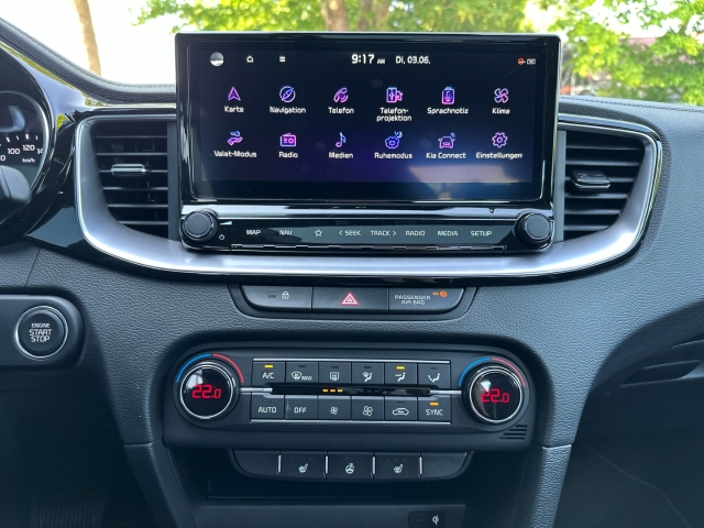 XCee'd 1.5T DCT7 / UPE: 38.220,- / SPIRIT XCLUSIVE ACC AHK