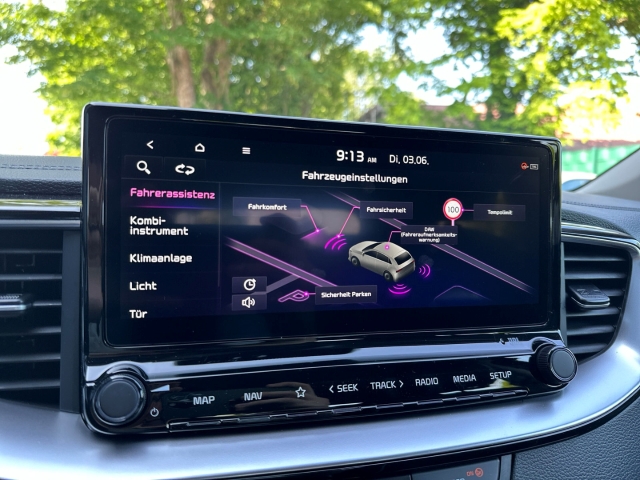 XCee'd 1.5T DCT7 / UPE: 38.220,- / SPIRIT XCLUSIVE ACC AHK