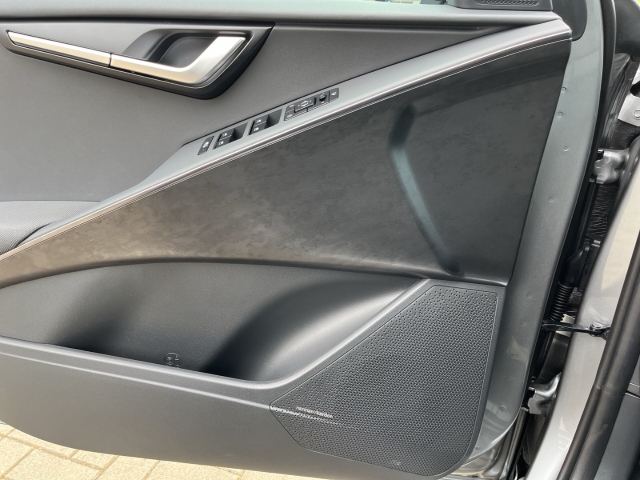 Niro 1.6 GDI PHEV / UPE: 44.865,-  / Plug & Ride AHK ACC LED