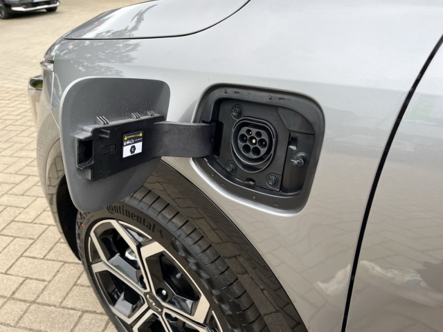 Niro 1.6 GDI PHEV / UPE: 44.865,-  / Plug & Ride AHK ACC LED