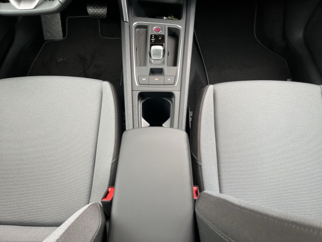 Leon ROAD EDITION / UPE: 40.435,-  / 1.5 e-TSI DSG ACC LED