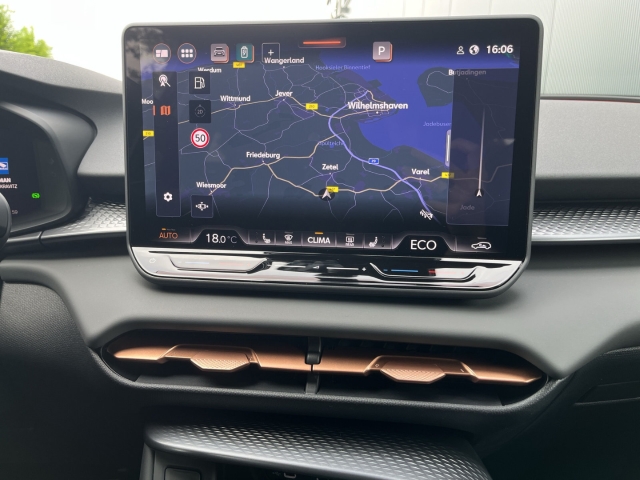 Terramar e-HYBRID / UPE: 55.850,-  / BUSINESS-P. ACC LED