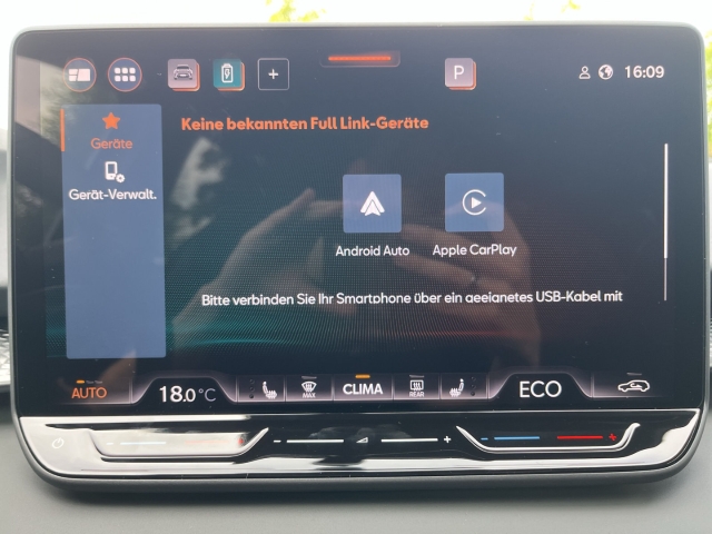 Terramar e-HYBRID / UPE: 55.850,-  / BUSINESS-P. ACC LED