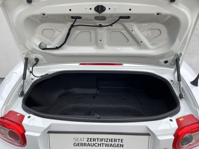 MX-5 2.0 Sports-Line Cabrio BT NAVI Klimaautom ZV Radio SHZ