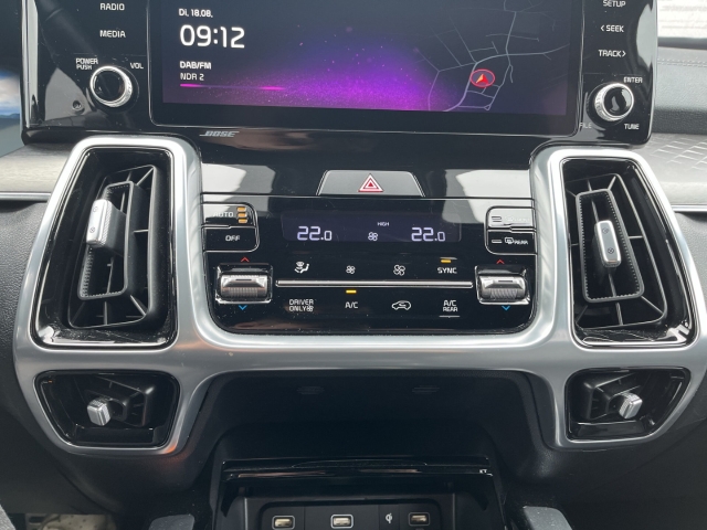 Sorento 1.6 PHEV 4WD PLATINUM 7-S. AHK PANORAMA-GLASDACH