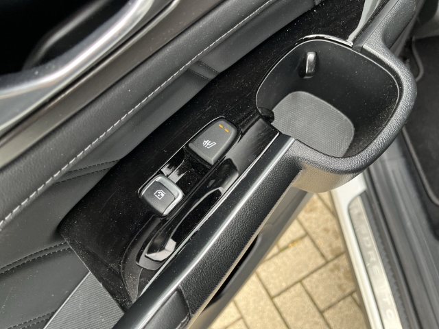 Sorento 1.6 PHEV 4WD PLATINUM 7-S. AHK PANORAMA-GLASDACH
