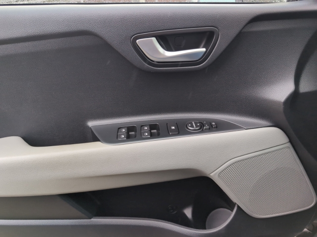 Stonic Spirit 1.0 T-GDI Apple CarPlay Klima PDC SHZ