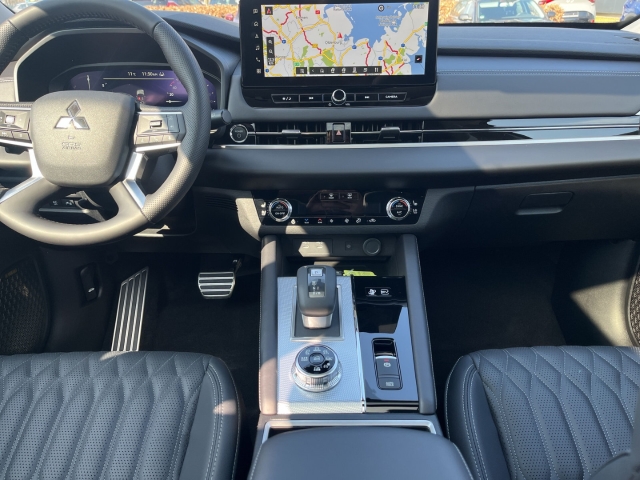 Outlander TOP / UPE: 62.380,-  / 2.4l PHEV S-AWC