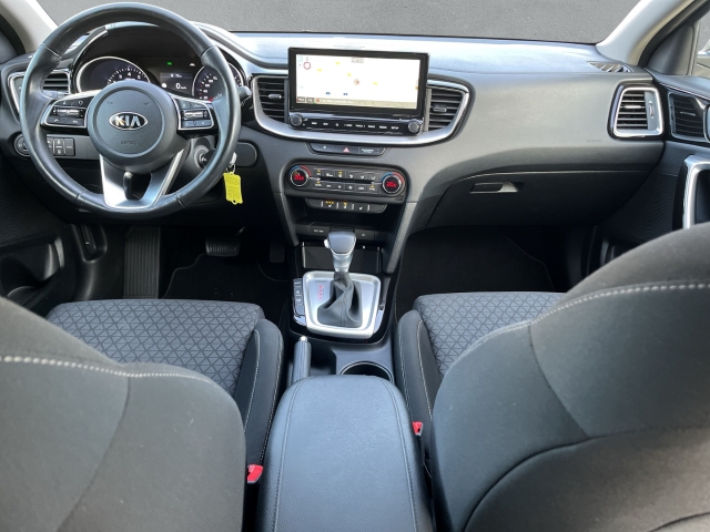 Cee'd_sw 1.5 T-GDI DCT7 VISION KOMFORT GRA KAMERA FULL LINK