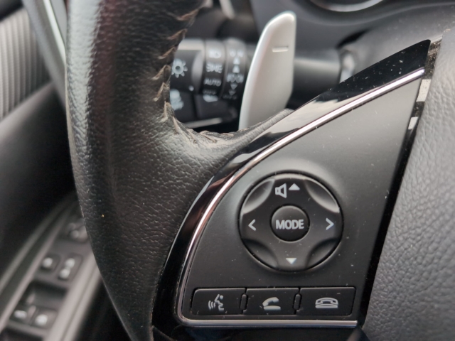 Outlander EDITION 100 2,0l MIVEC 2WD CVT KAMERA BLUETOOTH