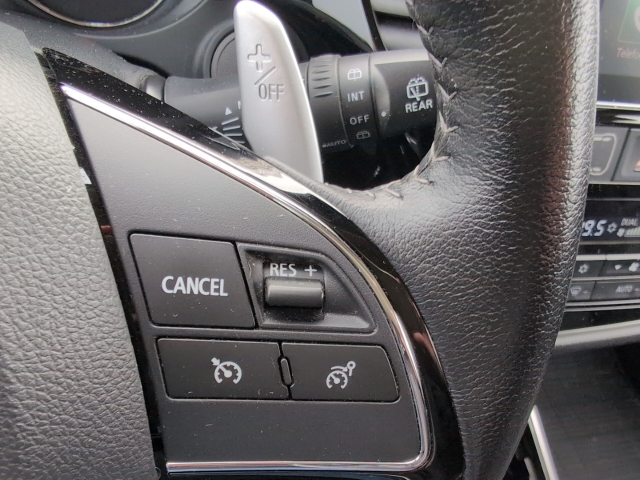 Outlander EDITION 100 2,0l MIVEC 2WD CVT KAMERA BLUETOOTH