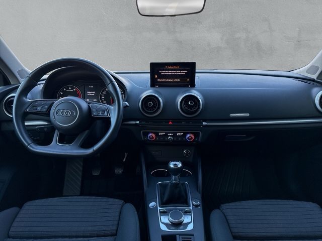 A3 30 TFSI sport Sportback Bi-Xenon 2-Zonen-Klimaautom Fahrerprofil Musikstreaming