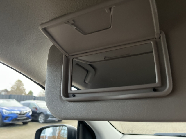 Space Star Intro Edition+ 1,2l Apple CarPlay DAB SHZ BT