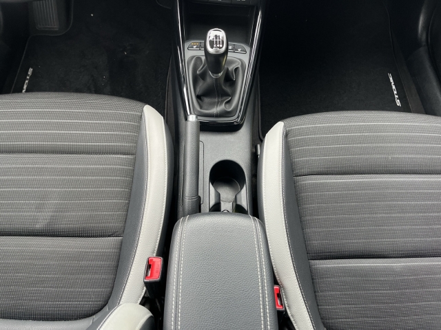 Stonic Spirit 1.0T TECH NAVI KLIMA BT PDC KAMERA SHZ LED