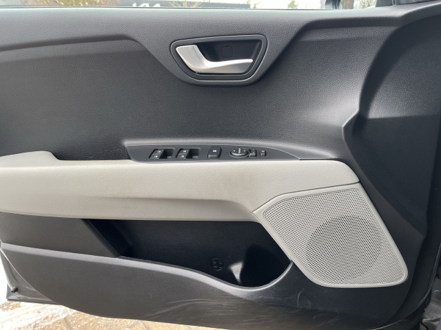 Stonic Spirit 1.0T TECH NAVI KLIMA BT PDC KAMERA SHZ LED