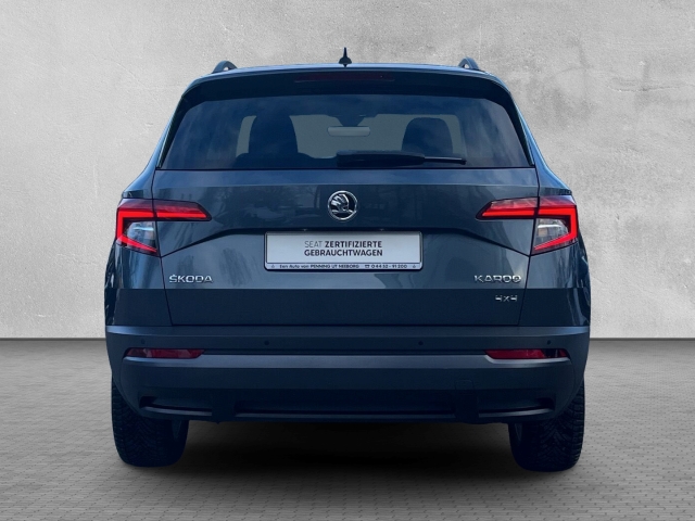 Karoq Style 4x4 2.0 TDI NAVI PANO LED CARPLAY