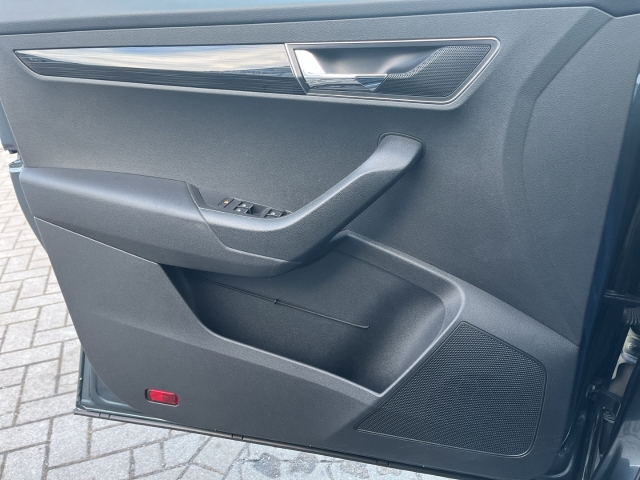 Karoq Style 4x4 2.0 TDI NAVI PANO LED CARPLAY