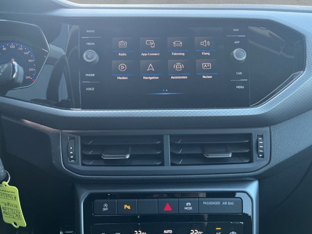 T-Cross Active 1.0 TSI PDC Sitzheizung ACC Klima Navi