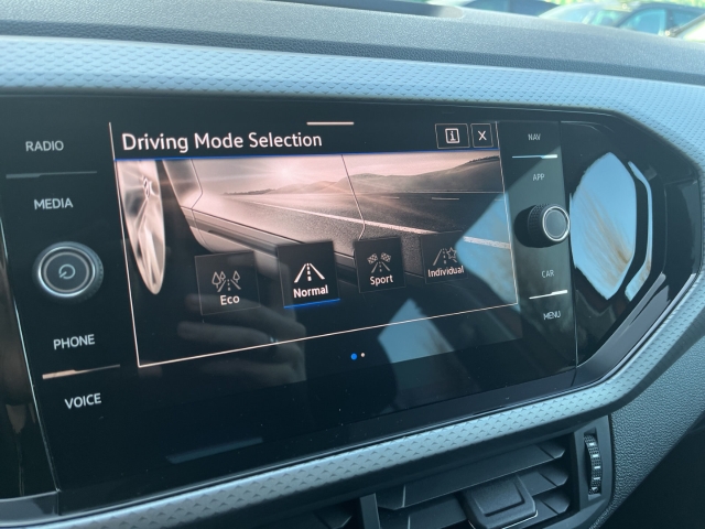 T-Cross Active 1.0 TSI PDC Sitzheizung ACC Klima Navi