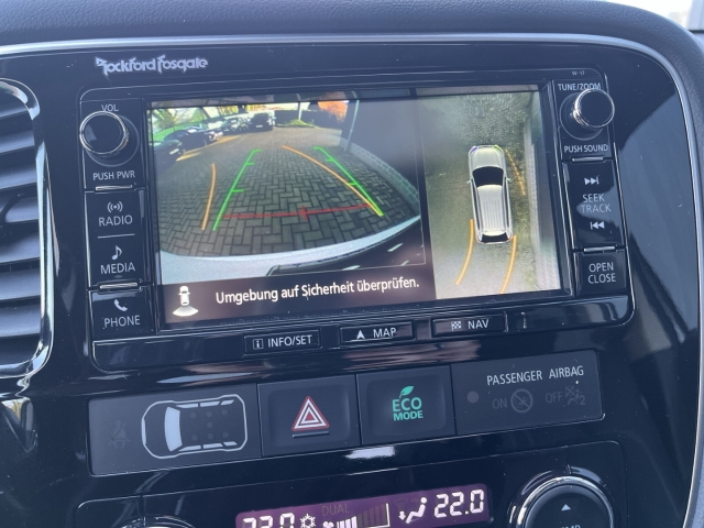 Outlander PHEV 4WD TOP m. Fahrassistenz-Paket