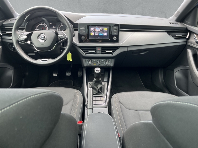 Scala Ambition 1.0 TSI AppleCarPlay Pano Tempomat LED PDC