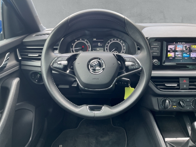 Scala Ambition 1.0 TSI AppleCarPlay Pano Tempomat LED PDC