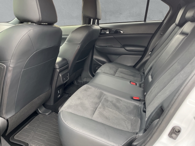 Eclipse Cross Select Black 4WD Plug-in Hybrid