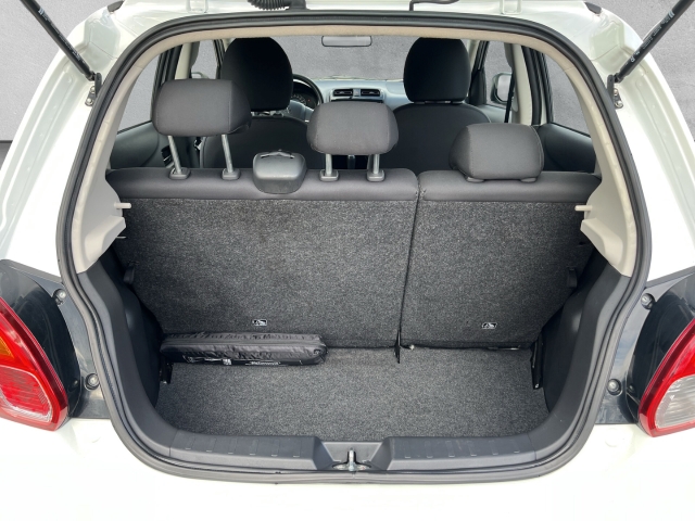 Space Star Diamant Edition 1,0 l MT Radio AUX FM