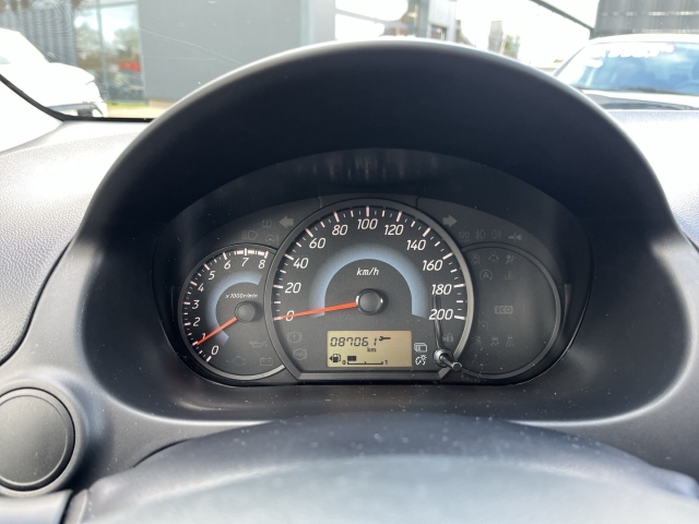 Space Star Diamant Edition 1,0 l MT Radio AUX FM