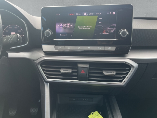 Leon FR 1.5 TSI ACT LED FULL-LINK PDC TEMPOMAT KLIMA BT