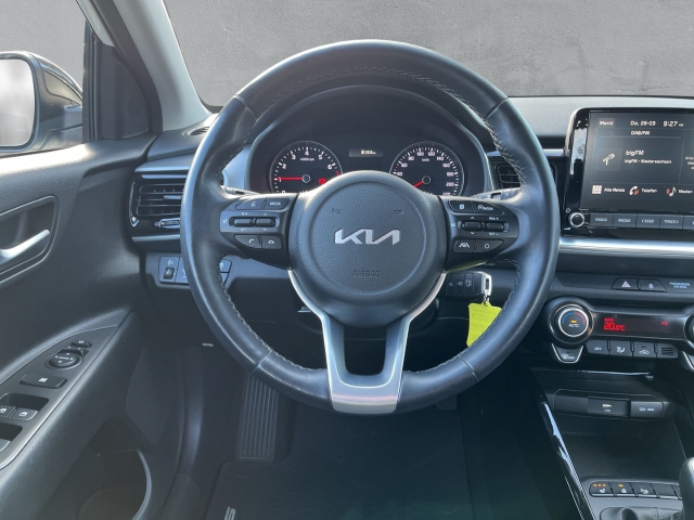 Stonic Vision 1.0T LED Apple CarPlay Klima TEMP SHZ PDC KAMERA