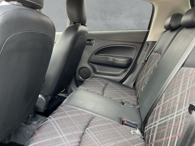 Space Star Top CVT SHZ KAMERA TEMPOMAT KLIMA DAB BT