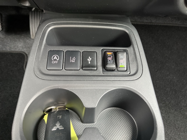 Space Star Top CVT SHZ KAMERA TEMPOMAT KLIMA DAB BT