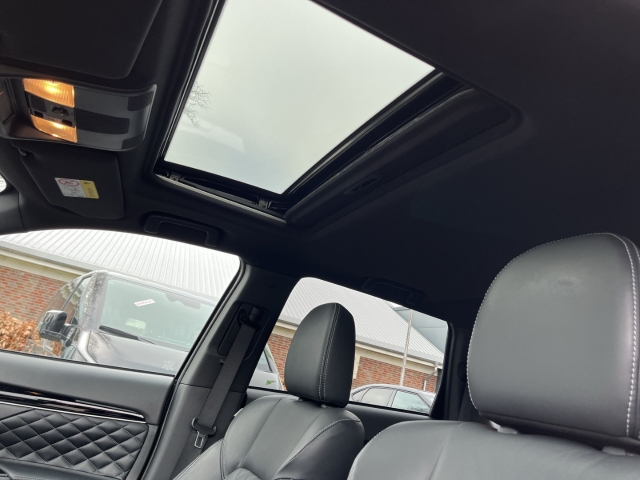 Outlander PHEV Top 4WD e-Sitze PDC Apple CarPlay ACC