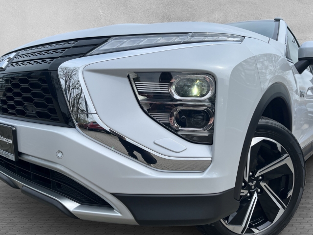 Eclipse Cross 4WD Plug-in Hybrid Plus NAVI KLIMA LED