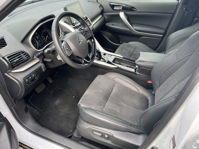 Eclipse Cross 4WD Plug-in Hybrid Plus NAVI KLIMA LED